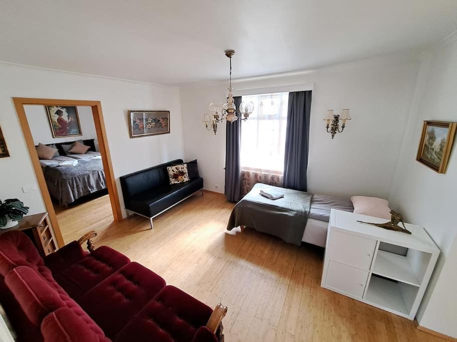 Spacious Apartment -Top Location Akureyri Kültér fotó